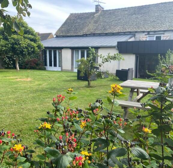 Bed and Breakfast La Clef Du Four