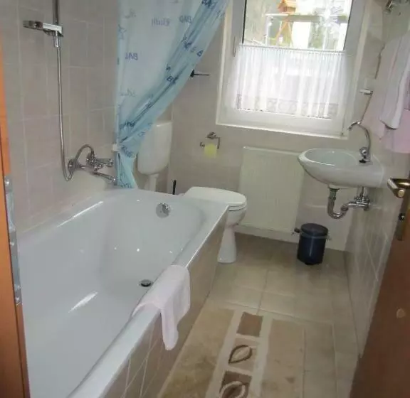 Gaststätte & Pension Oelmuehle