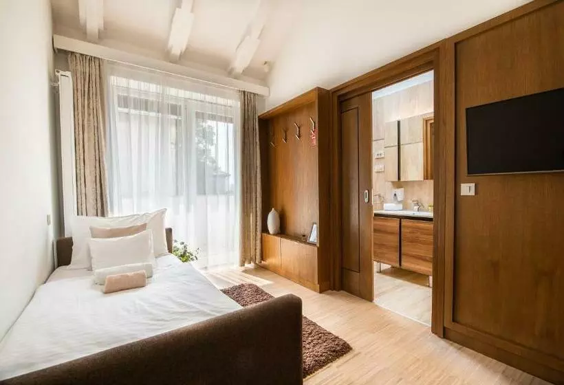 Hotelli Botrytis Bor