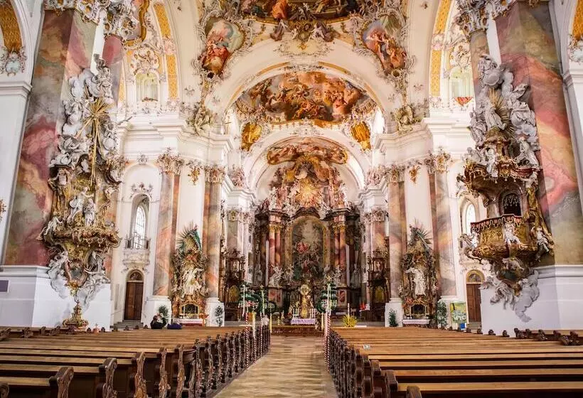 Hotelli Schloss Lautrach