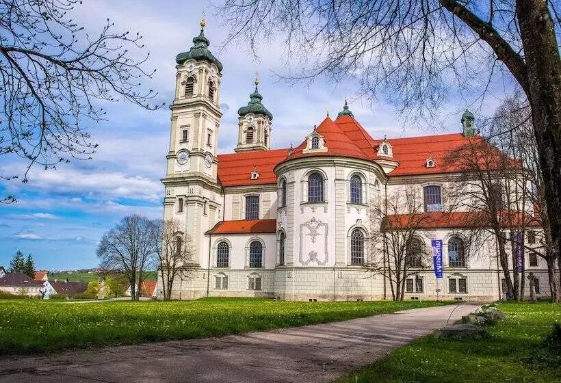 Hotelli Schloss Lautrach