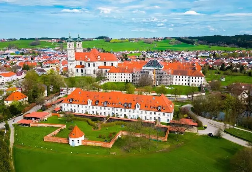 Hotelli Schloss Lautrach