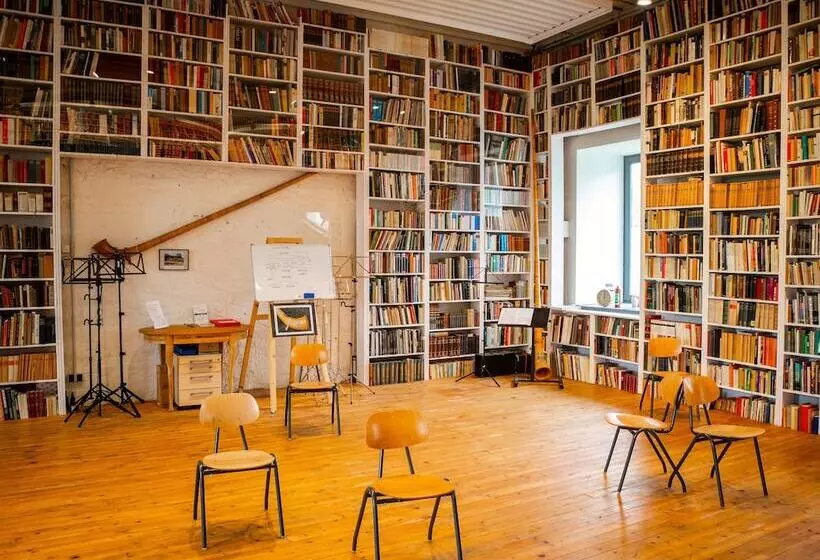 Hotelli Schloss Lautrach