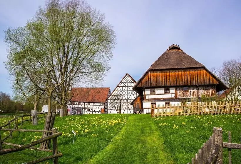 Hotelli Schloss Lautrach