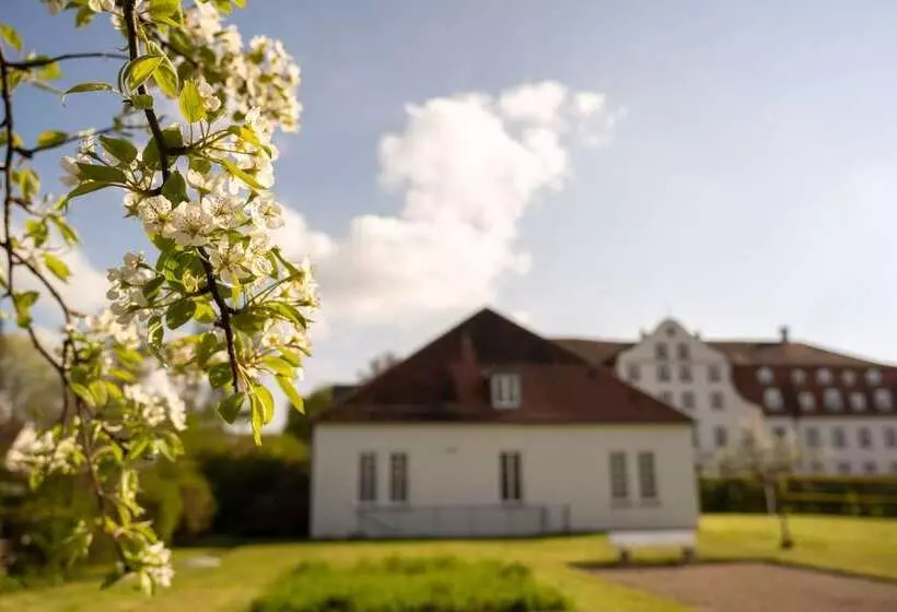 Hotelli Schloss Lautrach