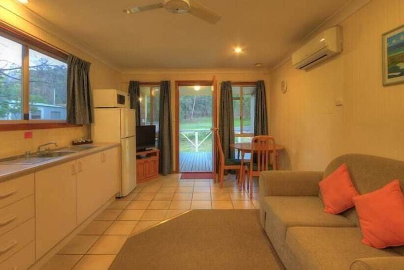 Мотель Sandy Hollow Tourist Retreat