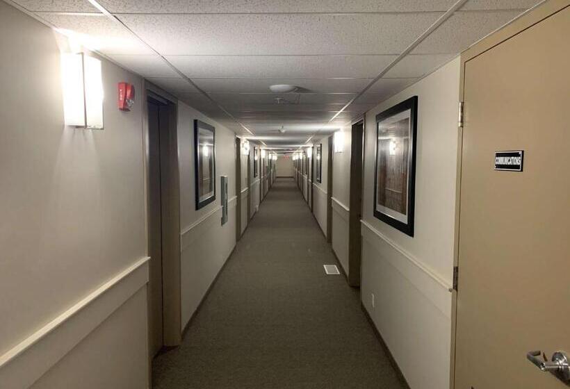 Мотель Surestay Hotel By Best Western Bassano