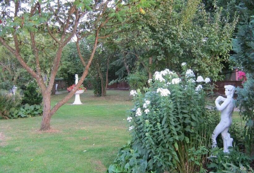 Пансион Gästehaus Am Schwarzer See