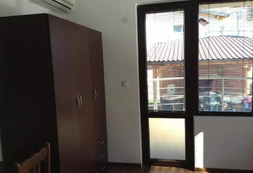 Majatalo Guest House Luchi