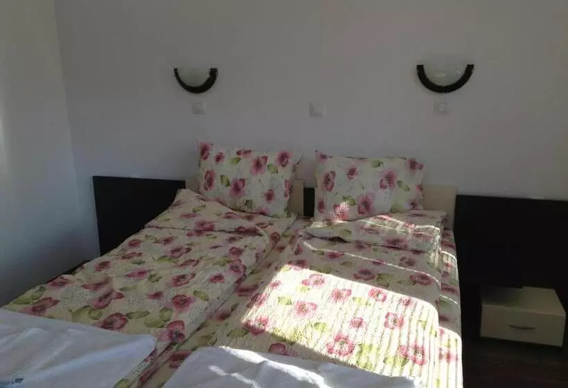 Majatalo Guest House Luchi