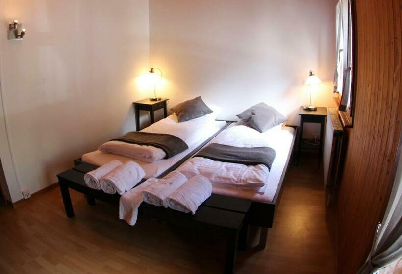 פנסיון La Pierre à Catillon