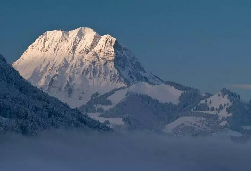 Majatalo La Pierre à Catillon