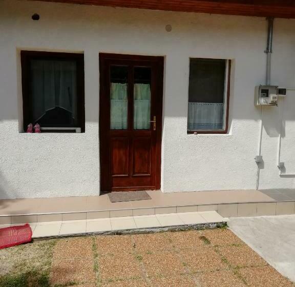 פנסיון Nagymama Vendégháza