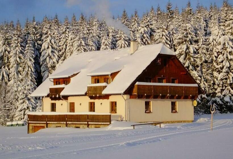 펜션 Penzion Pláně