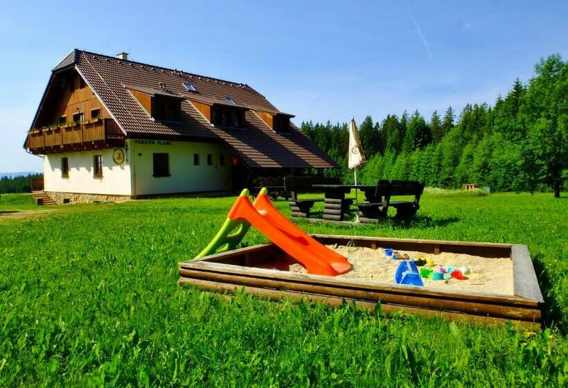 펜션 Penzion Pláně