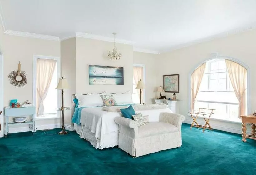 Lomakeskus Greystone On Golden Lake