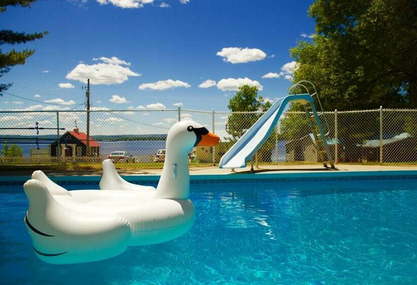 渡假胜地 Greystone On Golden Lake