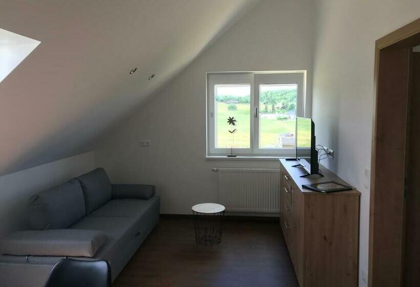 הוסטל Familiengasthof Schaller