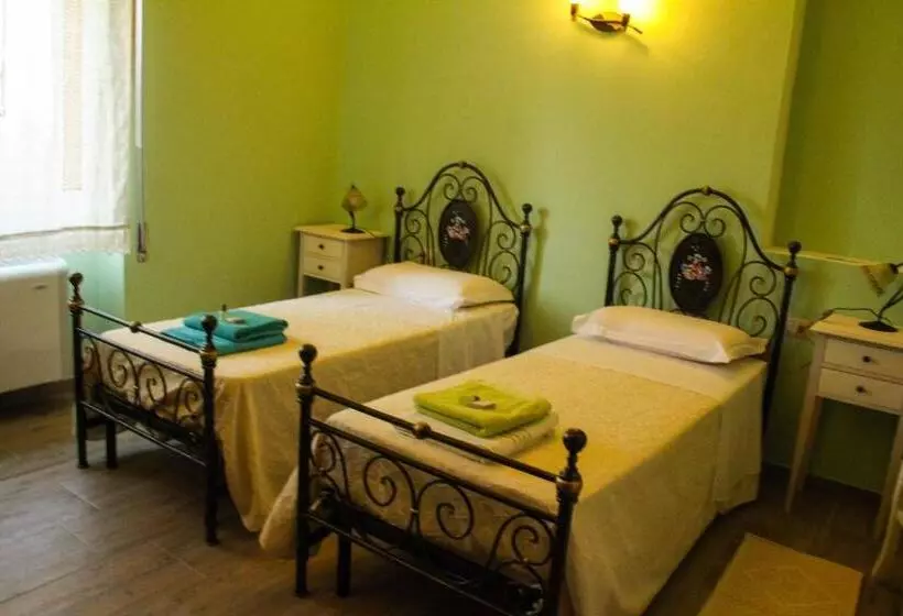 Aamiaismajoitus (B&B) Antas