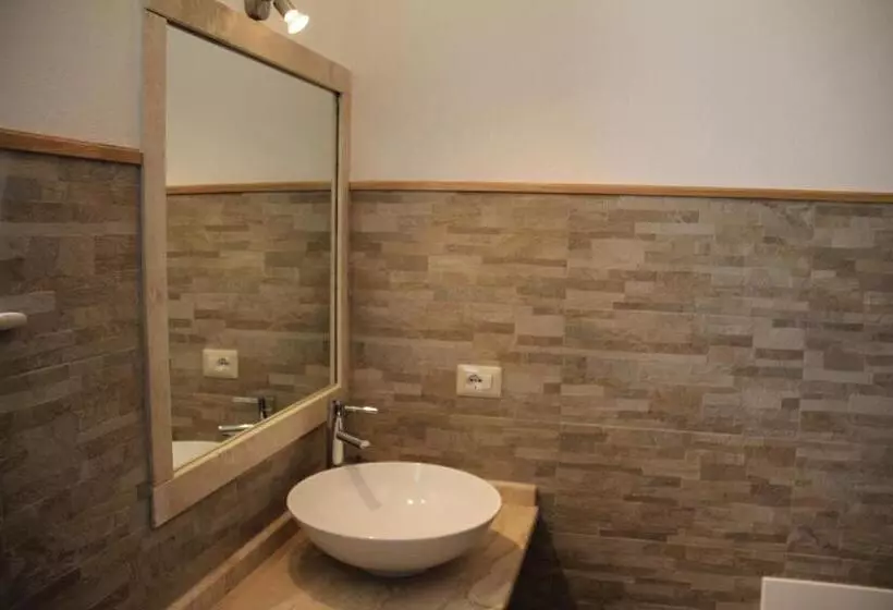 Aamiaismajoitus (B&B) Antas