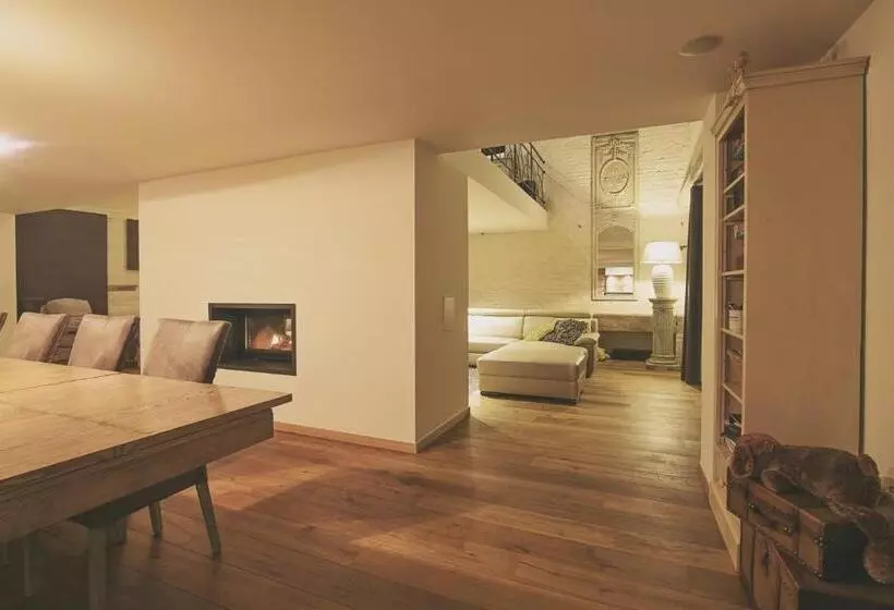 ベッドアンドブレックファースト Gilles De Ver