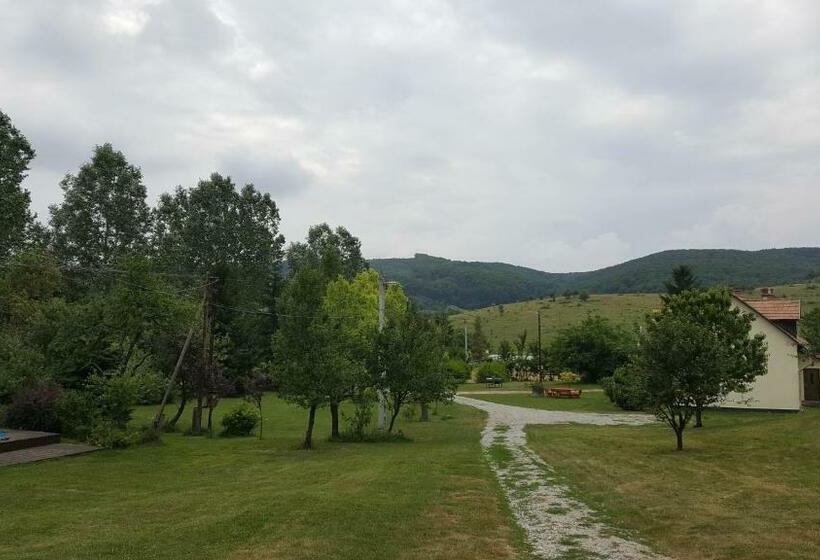 צימר Panzió Kemping Bekölce