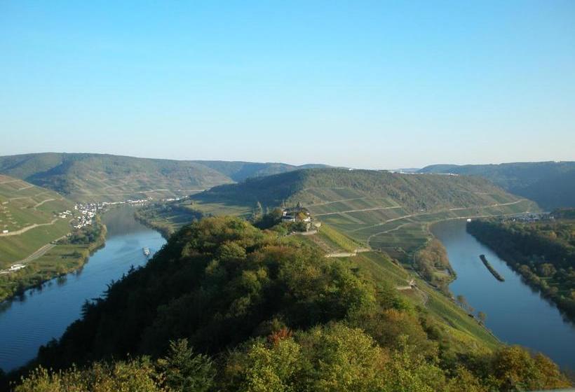 צימר Weingut U. Gästehaus Menten