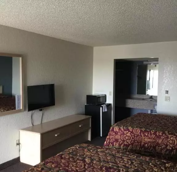 Country Inn Motel