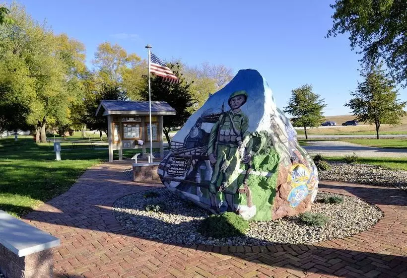 Hotelli Cobblestone Inn & Suites  Manning