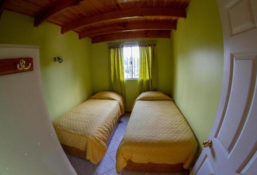 בית מלון כפרי En Casa De Patricia