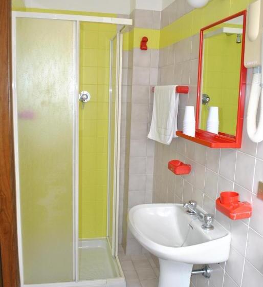 בית מלון כפרי La Lanterna Di Guiglia