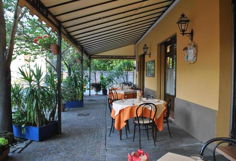 בית מלון כפרי La Lanterna Di Guiglia