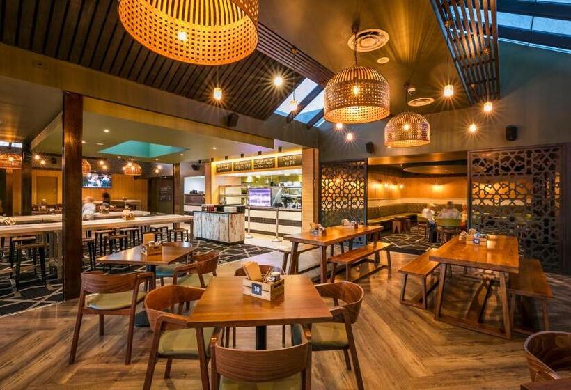 فندق Nightcap At Caringbah