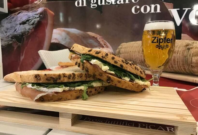 Pensjonat Affittacamere Prosciutti Picaron