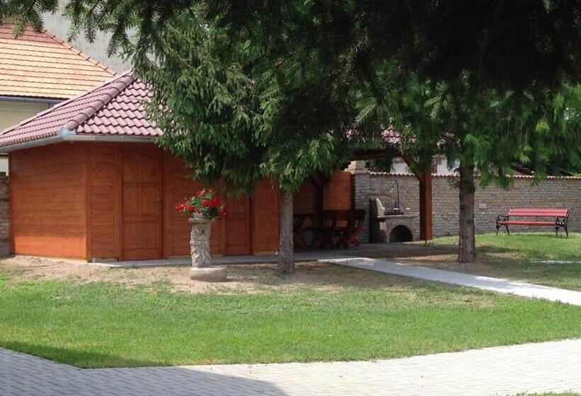 Пансион Althaus Vendégház