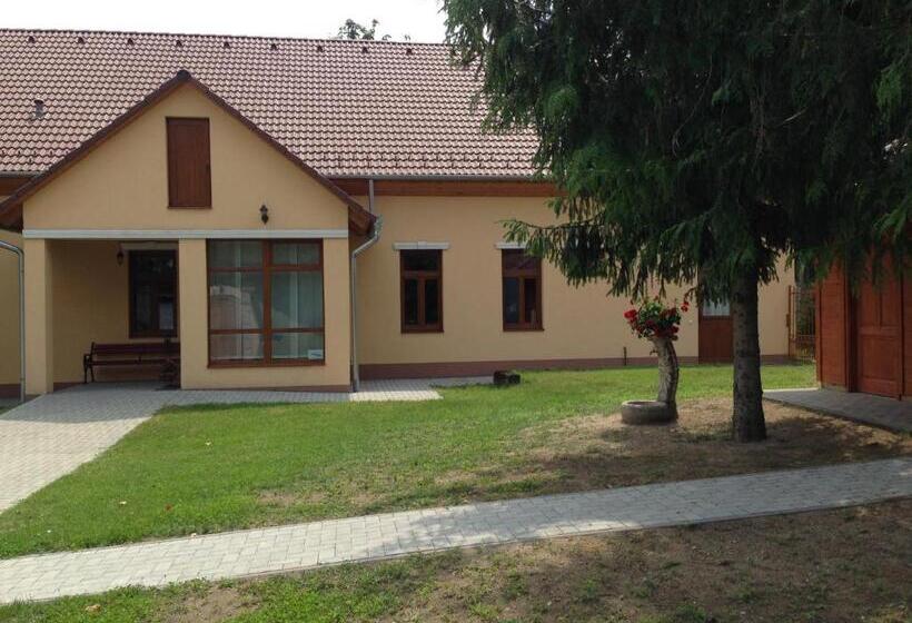 Пансион Althaus Vendégház