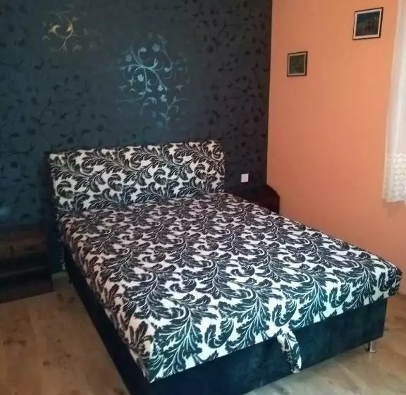 Majatalo Gesztenyes Vendeghaz