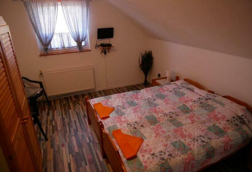 Пансион Harmónia Vendégház