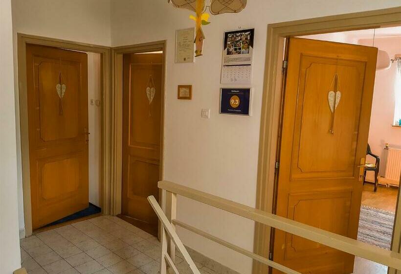 Пансион Harmónia Vendégház