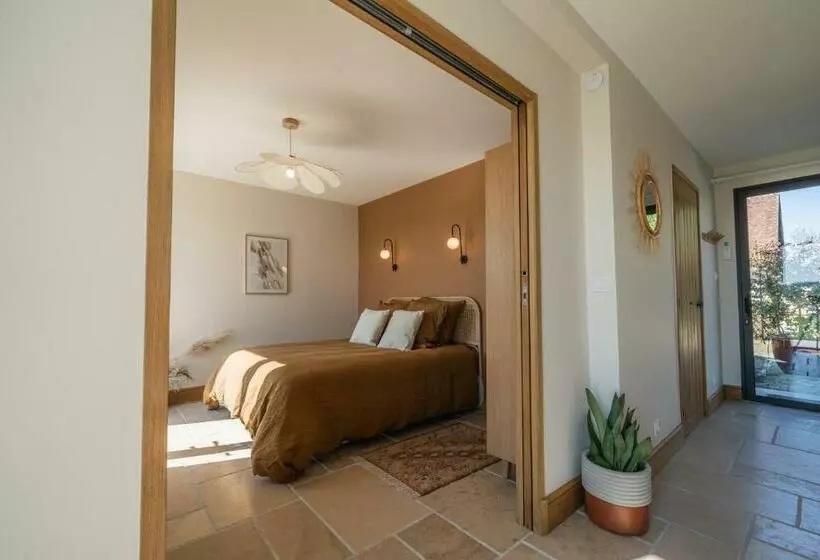 Majatalo La Grange De Léonie, Chambres D Hôtes Avec Piscine Et Spa