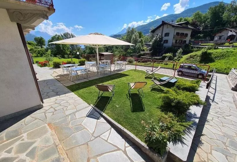 Majatalo La Pietra Felice