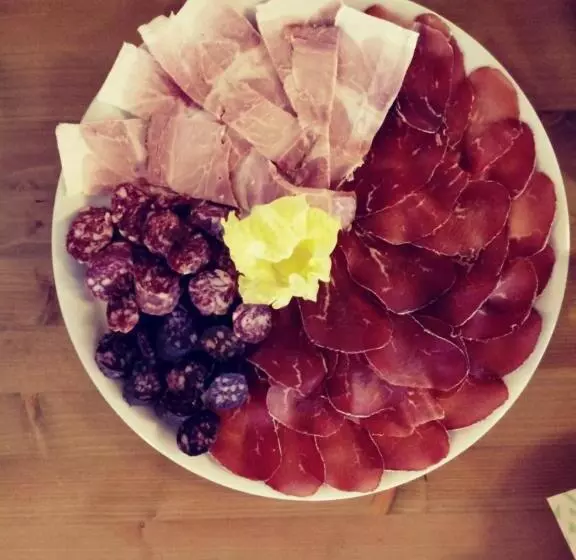 Majatalo La Pietra Felice