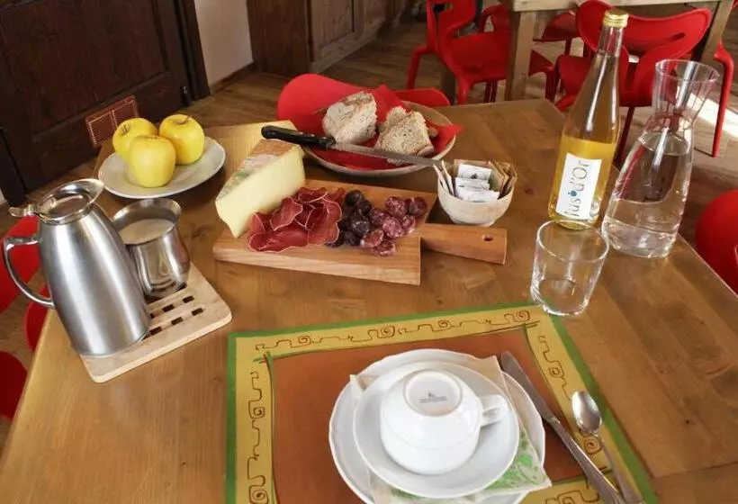 Majatalo La Pietra Felice