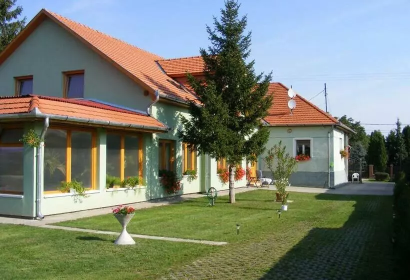 Majatalo Tünde Vendégház