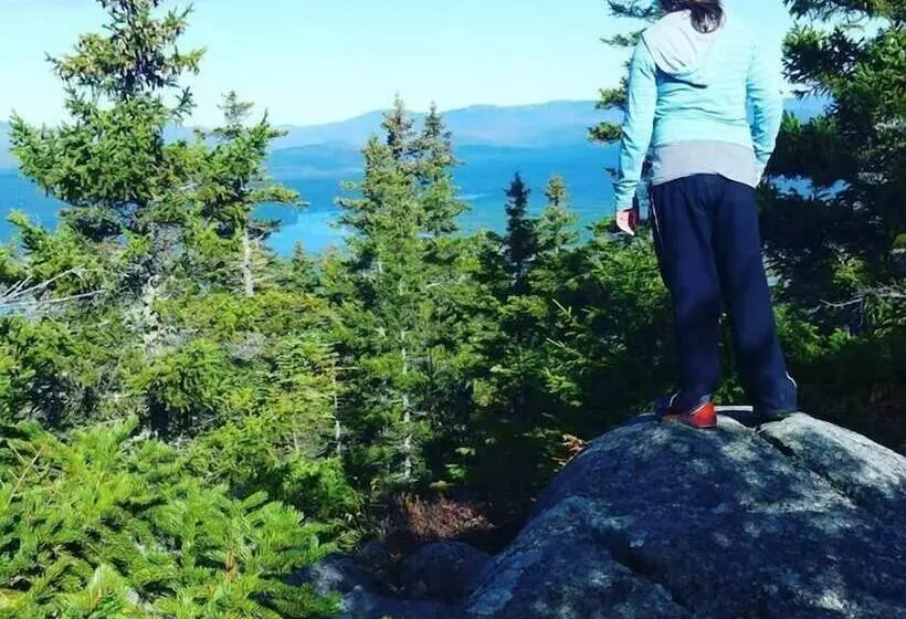 Spillover Motel And Inn