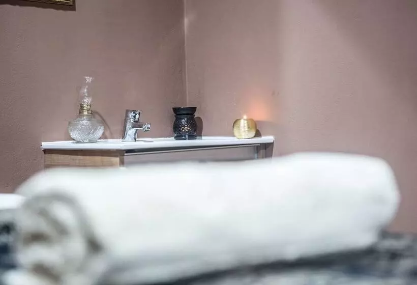 Anastasia Beach Hotel