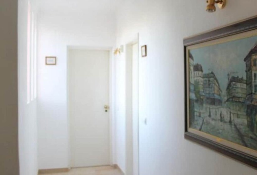 פונדק Canavial Garden   Adults Only