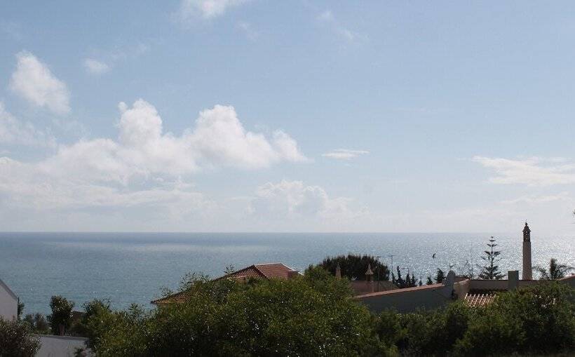 פונדק Canavial Garden   Adults Only