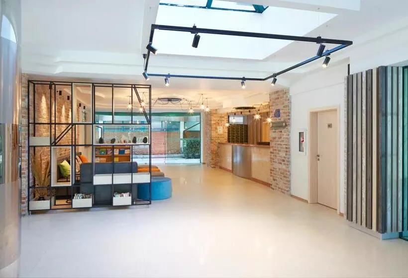 호텔 Aktinia  All Inclusive