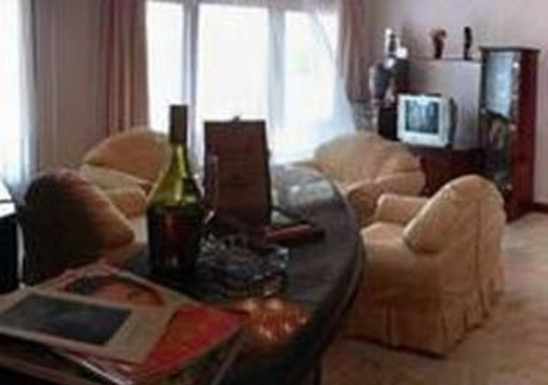 Отель Bali Royal